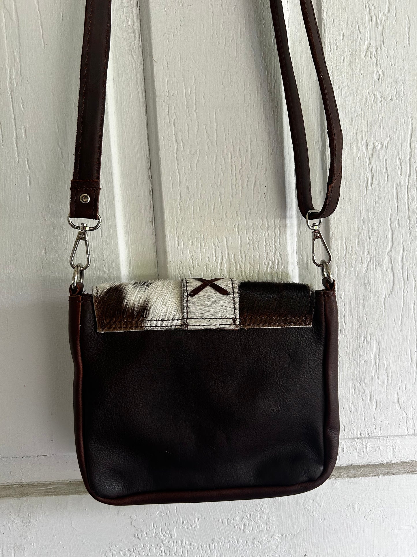 Dark Bay Stitch Crossbody Bag