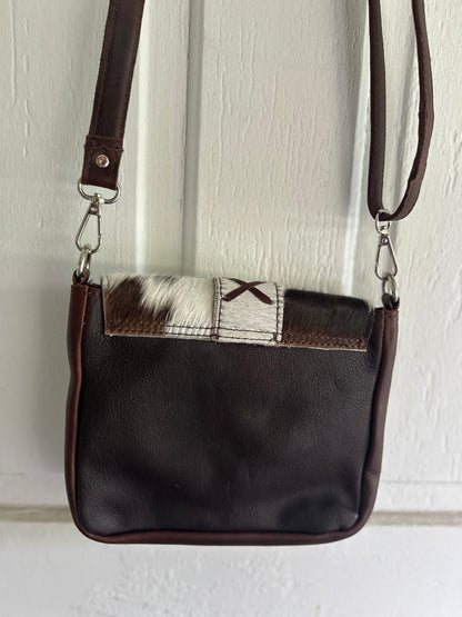Dark Bay Stitch Crossbody Bag